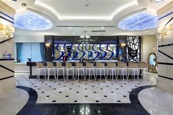 Crystal Waterworld Resort & Spa 5*