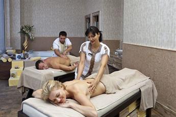 Crystal Waterworld Resort & Spa 5*