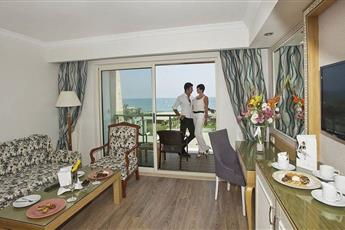 Crystal Waterworld Resort & Spa 5*