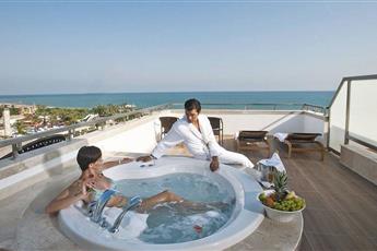 Crystal Waterworld Resort & Spa 5*