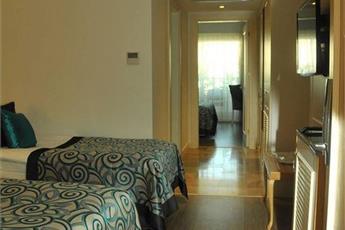 Crystal Waterworld Resort & Spa 5*