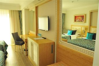 Crystal Waterworld Resort & Spa 5*