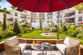 CVK Park Prestige Suites 5*