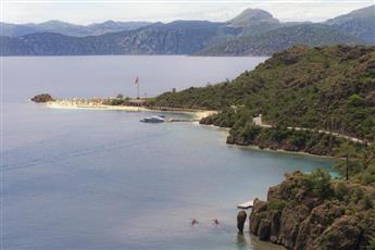 D Maris Bay