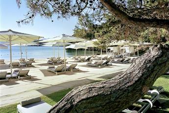 D Maris Bay