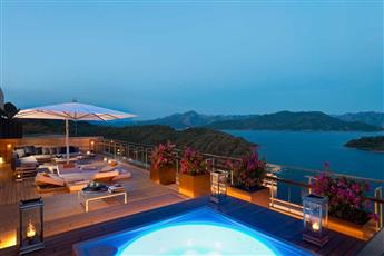 D Maris Bay