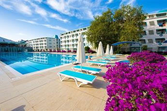 Daima Biz Hotel