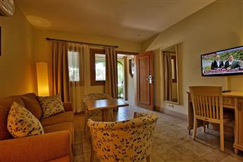 Dalyan Resort Hotel 4*