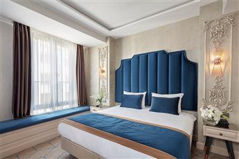 Danis Hotel 4*