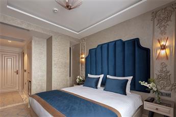 Danis Hotel