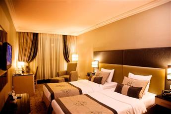 Darkhill Hotel