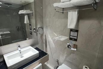 Darkhill Hotel