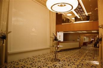 Darkhill Hotel