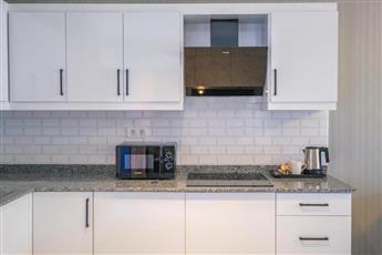 Days Inn by Wyndham Alanya 4*