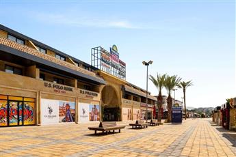 Days Inn by Wyndham Alanya 4*