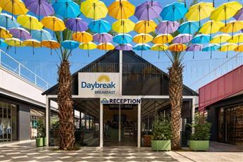 Days Inn by Wyndham Alanya 4*