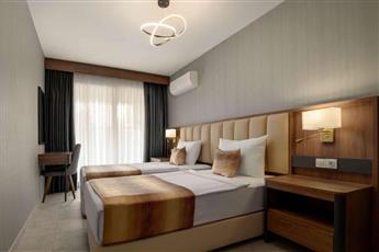 Days Inn by Wyndham Alanya 4*