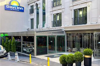 Days Inn by Wyndham Istanbul Bomonti 4* Days Inn by Wyndham Istanbul Bomonti 4*