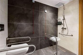 Days Inn by Wyndham Istanbul Bomonti 4* Days Inn by Wyndham Istanbul Bomonti 4*