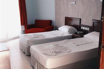 De Mare Family Hotel 3*