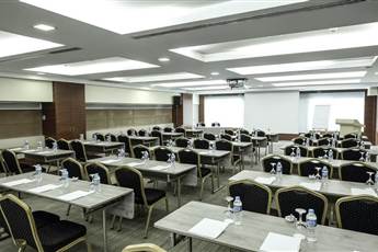 Dedeman Istanbul Hotel 5* Dedeman Istanbul Hotel 5*