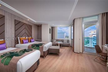 Delphin Be Grand Resort