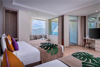 Delphin Be Grand Resort