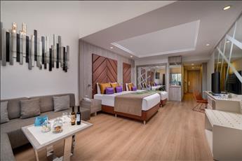 Delphin Be Grand Resort