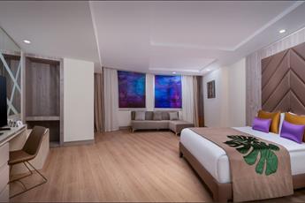 Delphin Be Grand Resort