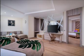 Delphin Be Grand Resort