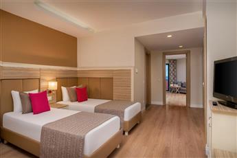 Delphin Deluxe Resort 5*