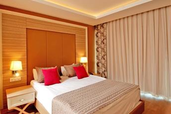 Delphin Deluxe Resort 5*