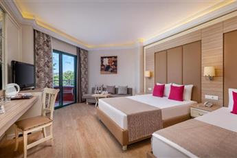 Delphin Deluxe Resort