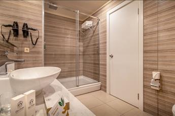 Delphin Imperial Lara