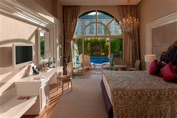 Delphin Imperial Lara