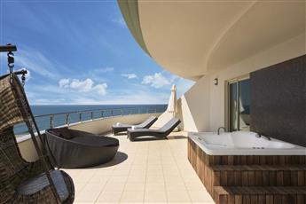 Delphin Imperial Lara