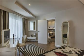 Delphin Imperial Lara