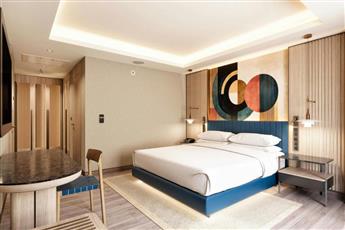 Delta Hotels by Marriott Istanbul Karakoy 5*