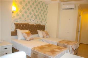 Deluxe Newport Hotel 3*