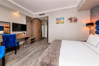 Demiray Hotel
