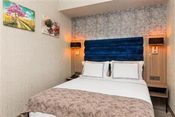 Demiray Hotel