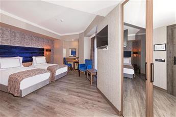 Demiray Hotel