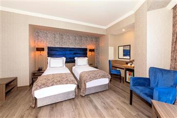 Demiray Hotel