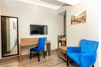 Demiray Hotel
