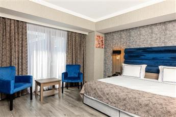 Demiray Hotel