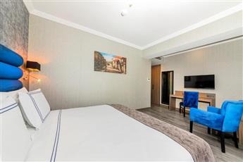Demiray Hotel
