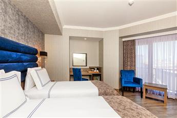 Demiray Hotel