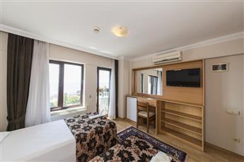 Deniz Houses 3*