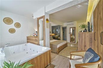 Der Inn Hotel Lara - Adult Only 12+