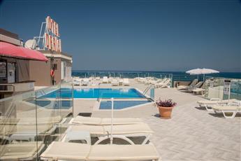 Derici Hotel 4* Derici Hotel 4*